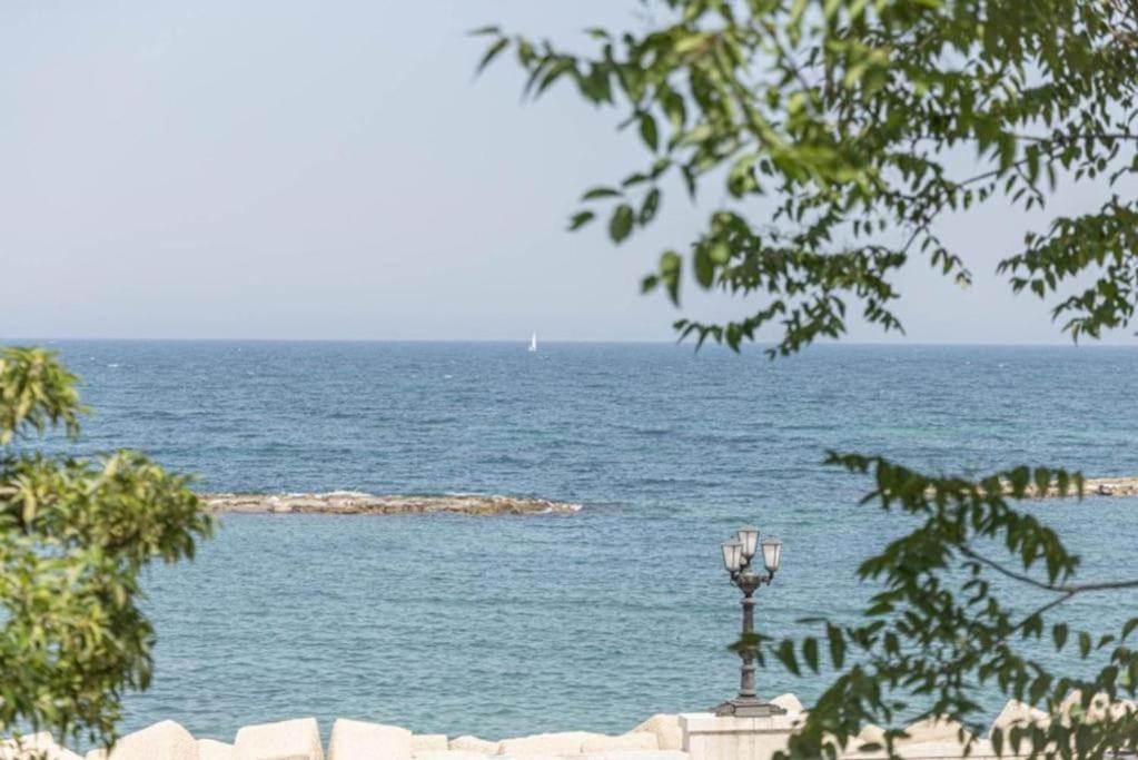 Apartamento Seaside Refuge - Always Holiday Bari Exterior foto